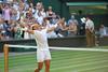 Rafael Nadal je zelo prepričljiv tudi na travnati podlagi. Prestižni pokal je dvignil v letih 2008 in 2010, v finalu pa je zadnjič igral leta 2011, ko je izgubil proti Novaku Đokoviću. Foto: Reuters