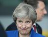 Britanska premierka je v nezavidljivem položaju: znotraj stranke se povečuje pritisk nanjo glede ureditve predvsem gospodarskih odnosov z EU-jem po izstopu iz Unije. Foto: Reuters