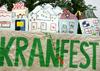 Otroški Kranfest bo otrokom ponudil različne animacije, ustvarjalne delavnice in predstave. Preizkusili se bodo lahko v peki palačink, preživetju v naravi in poslušali pravljice za lahko noč. Foto: BoBo