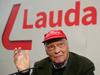 Žilavi Niki Lauda je pred 42 leti preživel hudo nesrečo. Trikratni svetovni prvak v formuli ena zdaj dobro okreva, potem ko je bil prejšnji teden v kritičnem stanju. Foto: Reuters