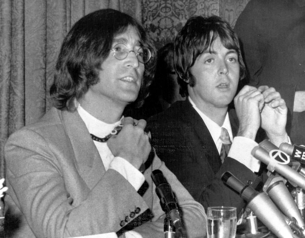 John Lennon v filmu Paul McCartney leta 1968. Foto: AP