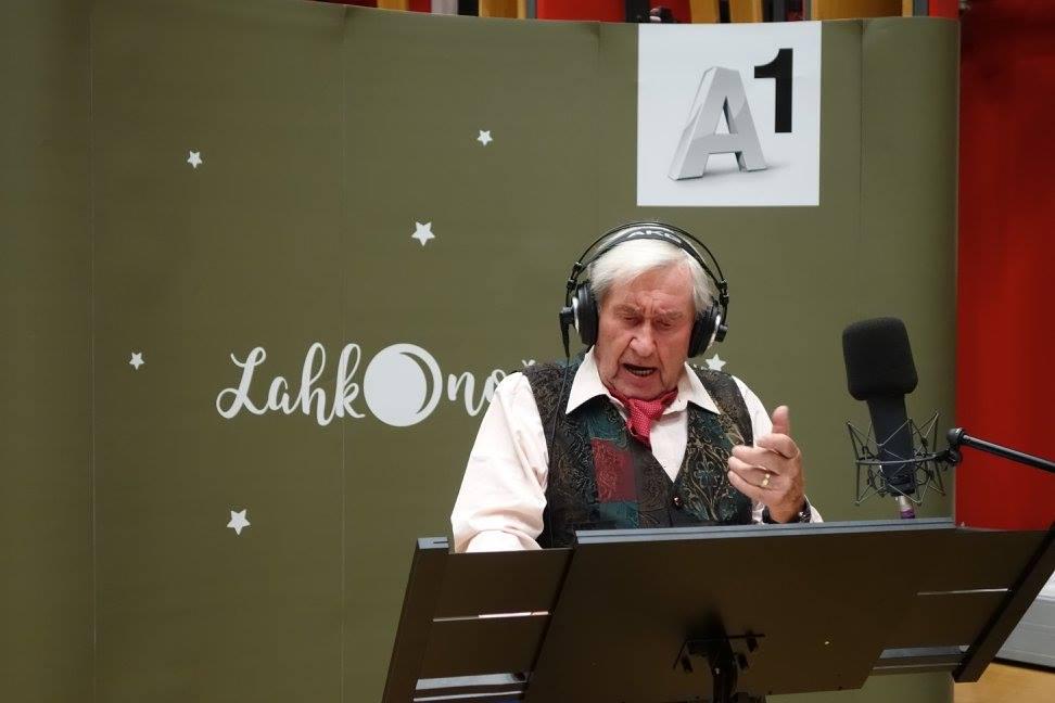 Namesto v Pravljicah za lahko noč ga bo mogoče vse do konca aprila slišati v Pravljici za lahko jutro. Foto: SOJ RTV SLO Namesto v Pravljicah za lahko noč ga bo mogoče vse do konca aprila slišati v Pravljici za lahko jutro. Foto: SOJ RTV SLO