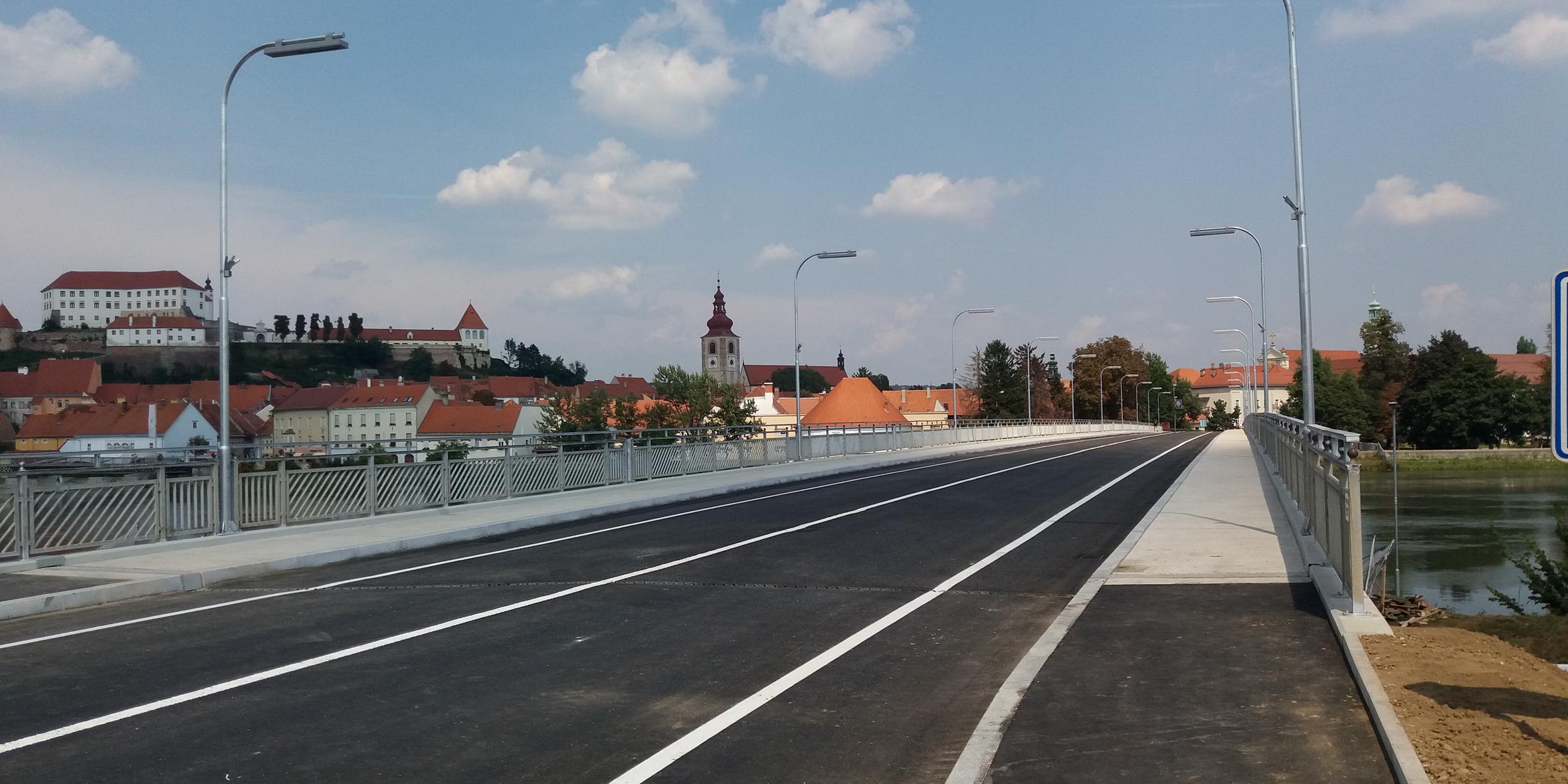 Tudi enota Zavoda za zaposlovanje na Ptuju vse od druge polovice marca zaznava visoko rast števila na novo prijavljenih brezposelnih. Foto: Radio Maribor/Katarina Klep Černejšek