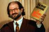 Salman Rushdie se je rodil leta 1947 v Mumbaju kot sin muslimanskega trgovca. Študiral je na univerzi v Cambridgeu v Veliki Britaniji ter v 70. letih prejšnjega stoletja delal v Londonu kot pisec reklamnih besedil in novinar. Foto: AP