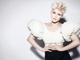 Robyn – Honey