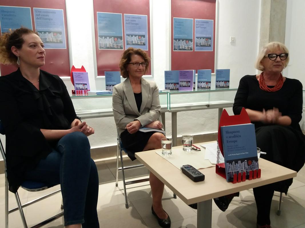 Zaira Vidau, Norina Bogatec in Irena Urbič