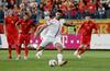 Aleksandar Mitrović je v 18. minuti uspešno izvedel enajstmetrovko in Srbija je povedla z 0:1. Foto: Reuters