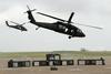 Sikorsky UH-60 Black Hawk je glavni in najbolj množično uporabljeni helikopter vojske ZDA. Hrvati se z Američani in Lockheed Martinom že več let pogajajo o nakupu, z donacijo pa bi se obvezali za zamenjavo ruskih Mi-8 z ameriškimi helikopterji. Foto: Reuters
