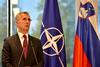 Glede odnosov z Rusijo je Jens Stoltenberg poudaril, da se zavzema za trdno in odvračalno držo do Rusije, da pa vendarle spodbuja dialog za zmanjševanje napetosti in izboljševanje odnosov s to vzhodno sosedo. Foto: EPA