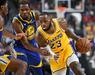 Kevin Durant in LeBron James sta blestela v finalnih serijah v zadnjih dveh sezonah. Durant je osvojil dva prstana, obakrat je bil tudi MVP. Poraženi James se je preselil v Los Angeles, kjer bo skušal preporoditi Lakerse. Foto: Reuters