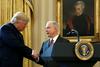Donald Trump in Jeff Sessions