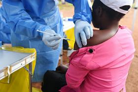 Afrika razmišlja, da bi začela proizvajati lastna cepiva