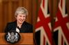 Britanski premierki Theresi May so znotraj njene konservativne stranke nekateri poslanci že zagrozili z glasovanjem o zaupnici. Foto: Reuters