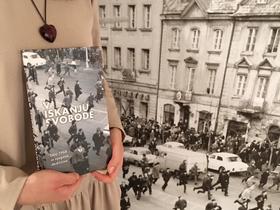 "Bodimo realisti, zahtevajmo nemogoče. Premišljujmo o tej misli vedno znova."