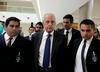 Predsednik River Plata Rodolfo D'Onofrio ob prihodu v Luque v Paragvaju, kjer zaseda Conmebol. Foto: Reuters