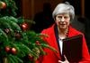 Britanska premierka Theresa May odločno stoji za dogovorom, ki po njenih besedah hkrati ohranja dobre odnose s povezavo in Londonu omogoča sklepanje obširnih trgovinskih dogovorov. Foto: Reuters
