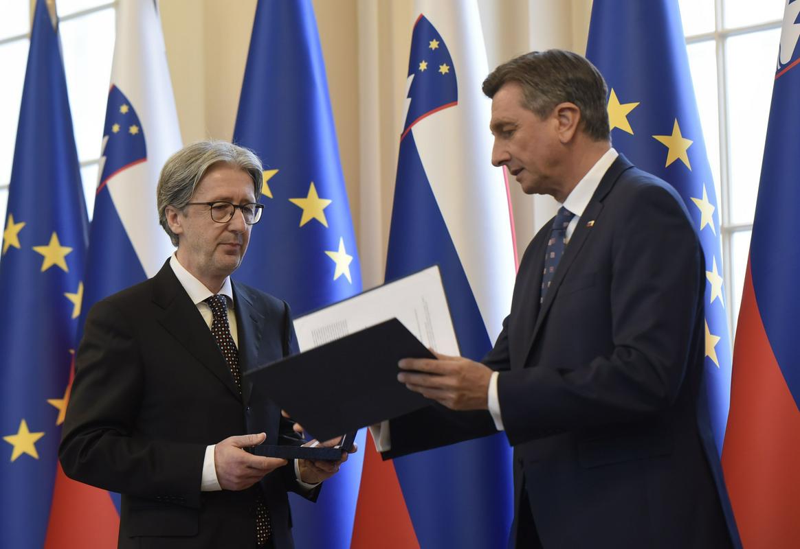Borut Pahor odlikoval Boštjana Šefica