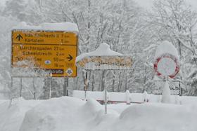 V Avstriji in na Bavarskem zatišje pred novo snežno pošiljko konec tedna