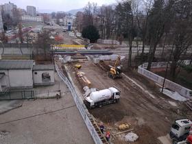 Upočasnitev projekta gradnje podvoza v Ljubljanski ulici