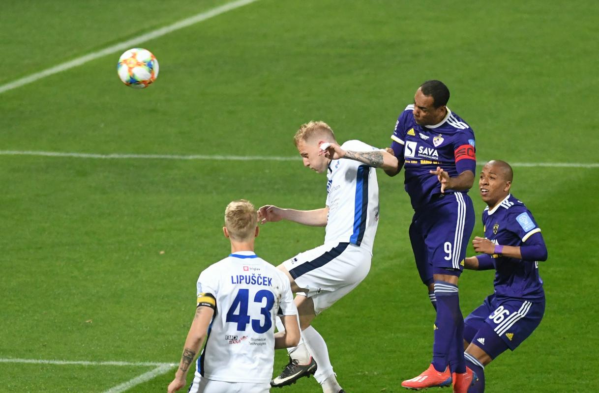 148. gol Marcosa Tavaresa v prvi slovenski ligi. Foto: BoBo/Miloš Vujinović 148. gol Marcosa Tavaresa v prvi slovenski ligi. Foto: BoBo/Miloš Vujinović
