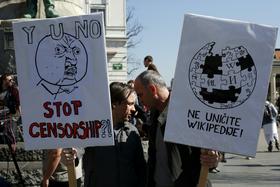 Foto: V Ljubljani protestirali proti "uničenju interneta v Evropski uniji"
