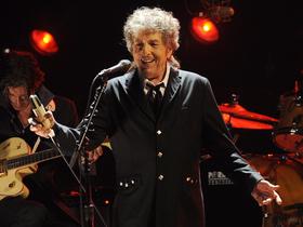 79. letni Bob Dylan izdal nov album
