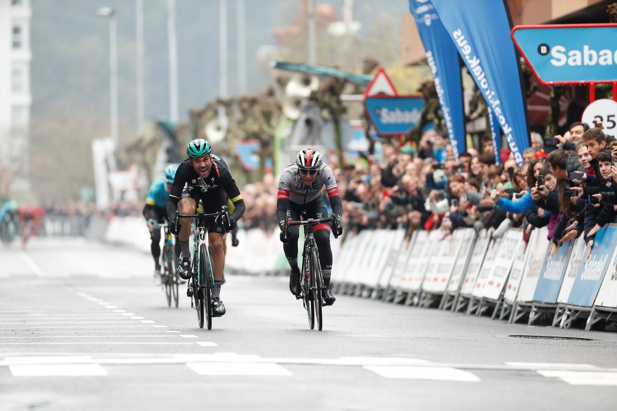 V četrtek je Pogačar osvojil drugo mesto na četrti etapi Dirke po Baskiji. Pred njim je bil le Maximilian Schachmann Foto: Reuters V četrtek je Pogačar osvojil drugo mesto na četrti etapi Dirke po Baskiji. Pred njim je bil le Maximilian Schachmann Foto: Reuters