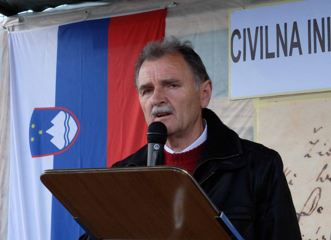 Cegnar zahteva varovanje meje z vsemi tehničnimi sredstvi. Foto: BoBo Cegnar zahteva varovanje meje z vsemi tehničnimi sredstvi. Foto: BoBo