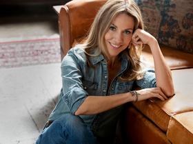 Sheryl Crow & Bonnie Raitt & Mavis Staples – Live Wire