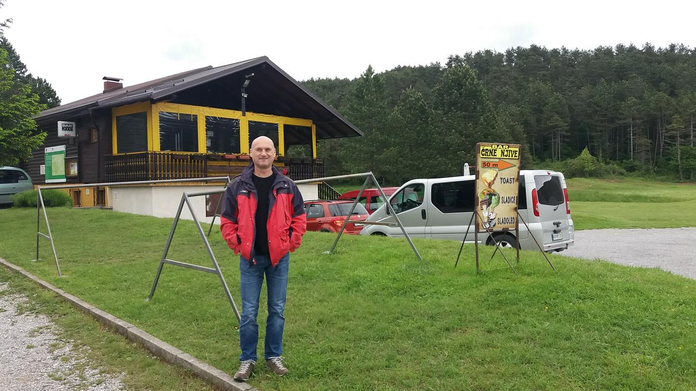 Igor Dekleva, član Trap društva Ilirska Bistrica in skrbnik rekreacijskega centra Črne njive.
