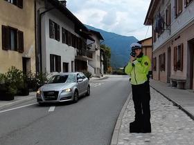 Ponaredki policistov za večjo prometno varnost
