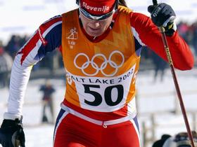 Že leta 2002 je bila na prvih olimpijskih igrah blizu medalje. Kot se je pozneje spominjala je v napetih trenutkih najbolj potrebovala trenerja, da bi jo umiril. Foto: Reuters