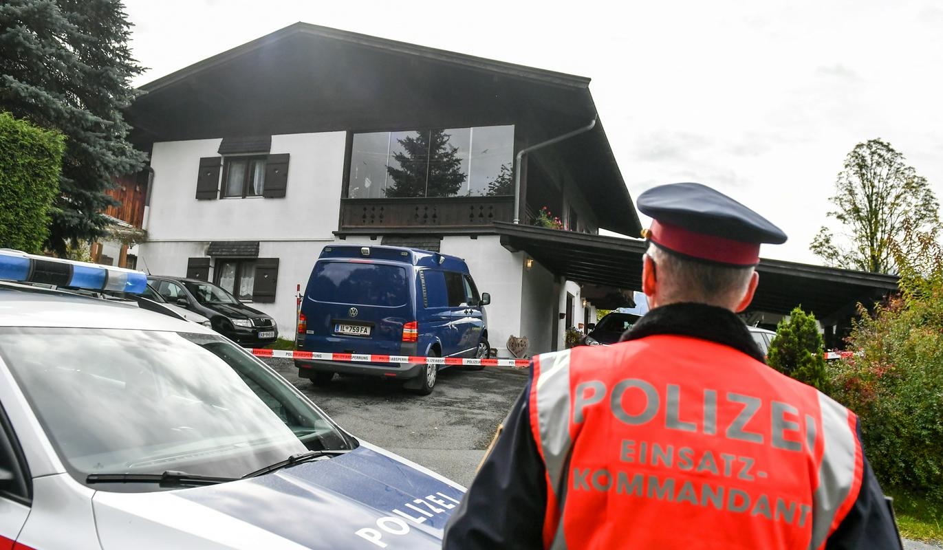 Prizorišče petkratnega umora. Foto: EPA Prizorišče petkratnega umora. Foto: EPA