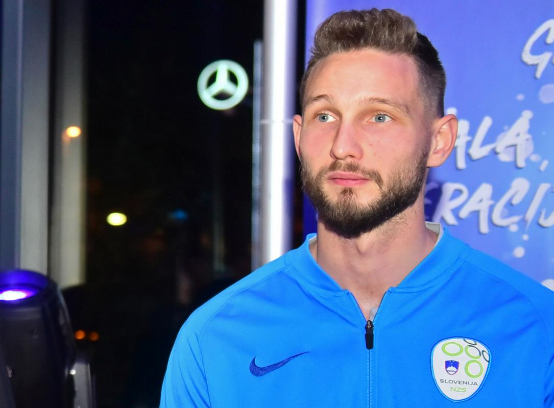 Tim Matavž je za Slovenijo na 36 tekmah dosegel točno deset golov. V minuli sezoni je za Vitesse v Eredivisie dosegel 12 golov in prispeval 3 podaje na 25 tekmah. Foto: www.alesfevzer.com Tim Matavž je za Slovenijo na 36 tekmah dosegel točno deset golov. V minuli sezoni je za Vitesse v Eredivisie dosegel 12 golov in prispeval 3 podaje na 25 tekmah. Foto: www.alesfevzer.com