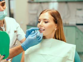 Ali se bo jeseni začel študij dentalne medicine v Mariboru, je odvisno od države