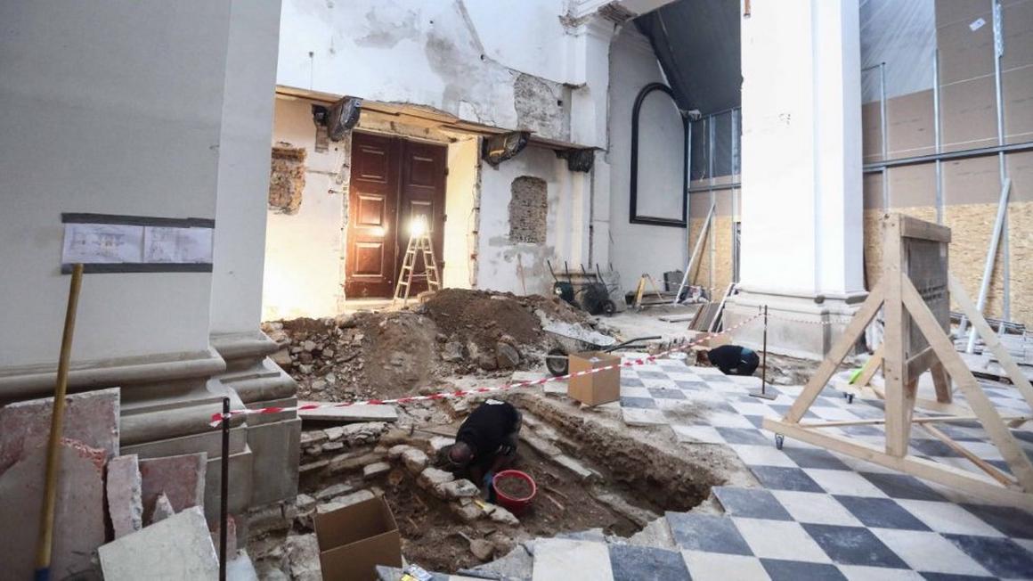 Za največje orgle v Sloveniji bodo zgradili tudi povsem nov kor. Foto: Radio Koper