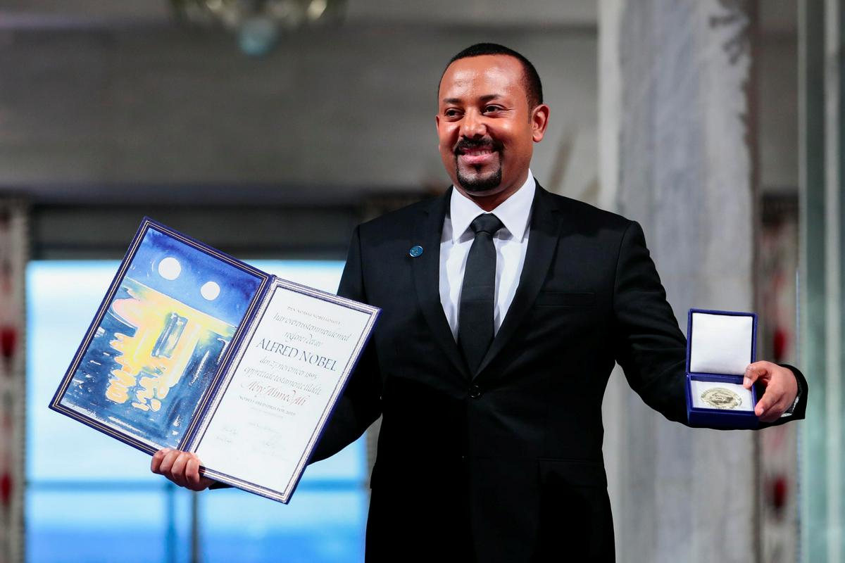 Letošnji Nobelov nagrajenec za mir etiopijski premier Abij Ahmed. Foto: Reuters Letošnji Nobelov nagrajenec za mir etiopijski premier Abij Ahmed. Foto: Reuters