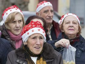 Španska vasica, v kateri je silvestrski poljub že opoldne