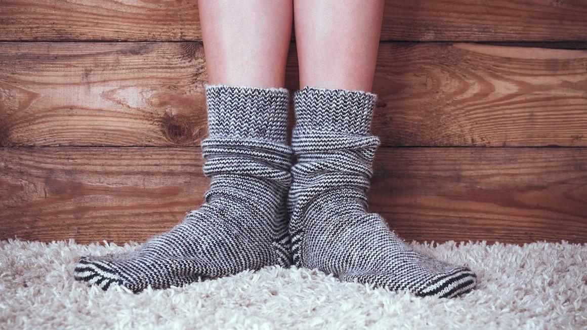 Ob spominu na Roka zbirajo tople nogavice za brezdomce Foto: Shutterstock