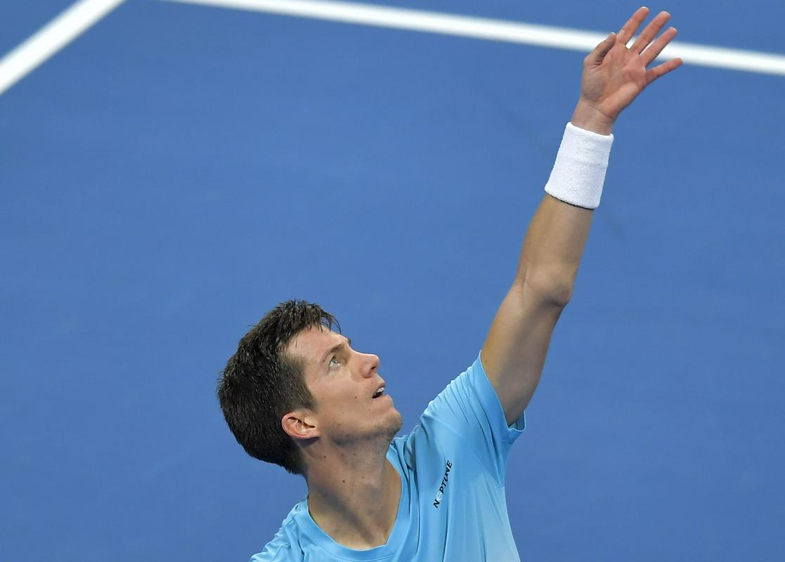 Aljaž Bedene je v četrtfinale prišel po zmagah nad Švedom Ymerjem in Kazahstancem Bublikom. Foto: EPA Aljaž Bedene je v četrtfinale prišel po zmagah nad Švedom Ymerjem in Kazahstancem Bublikom. Foto: EPA