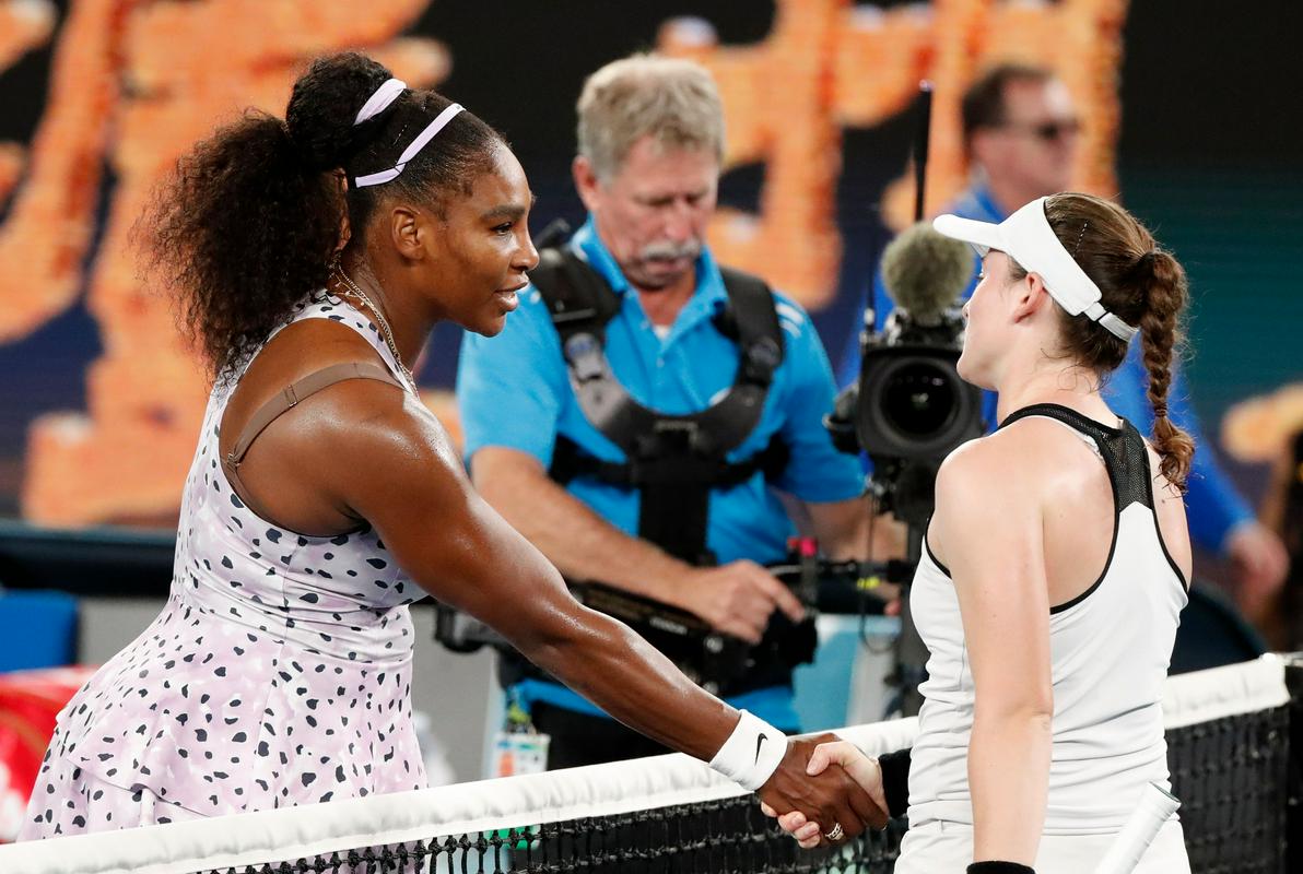Tamara Zidanšek, ki zaseda 70. mesto na WTA-lestvici, se je prvič v karieri pomerila z legendarno Sereno Williams, ki je trenutno 9. na svetovni teniški lestvici. Foto: Reuters Tamara Zidanšek, ki zaseda 70. mesto na WTA-lestvici, se je prvič v karieri pomerila z legendarno Sereno Williams, ki je trenutno 9. na svetovni teniški lestvici. Foto: Reuters