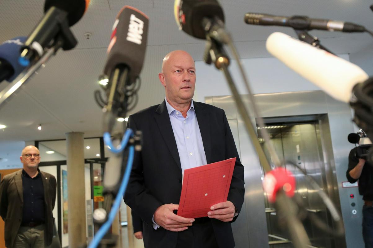Thomas Kemmerich je odstopil s položaja ministrskega predsednika zvezne dežele Turingije. Foto: Reuters Thomas Kemmerich je odstopil s položaja ministrskega predsednika zvezne dežele Turingije. Foto: Reuters
