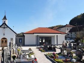 V Makolah imajo novo poslovilno vežico