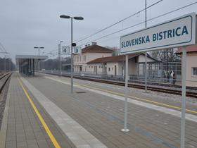 Železniška postaja Slovenska Bistrica z lepšo podobo