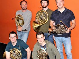 Kvintet rogov Simfoničnega orkestra RTV Slovenija: Boštjan Lipovšek, Mihajlo Bulajić, Sebastijan Buda, Petar Kšenek in Franci Šuštar