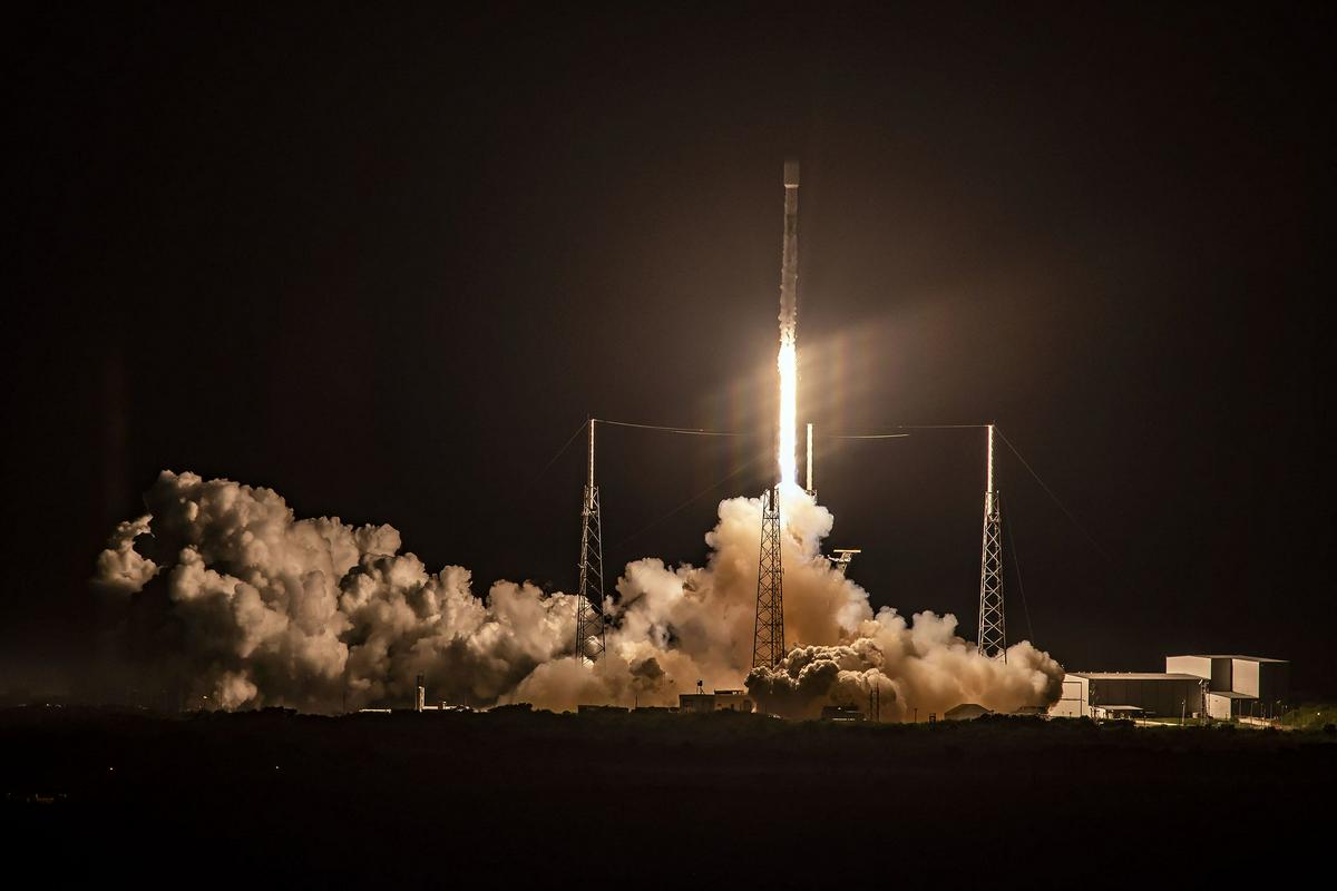 Ena od številnih misij Starlinkov. Foto: SpaceX Ena od številnih misij Starlinkov. Foto: SpaceX