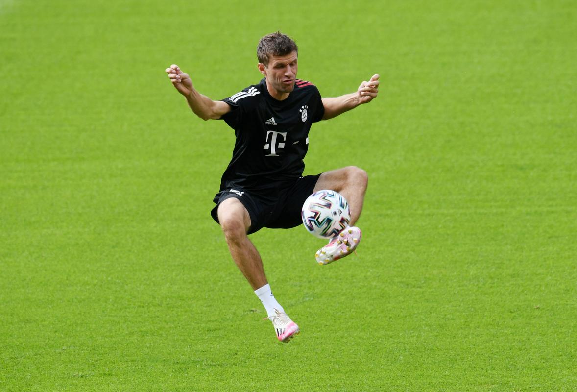 Thomas Müller je prerojen po prihodu Hansija Flicka. Z Nikom Kovačem se ni razumel in komaj je dočakal njegov odhod. V tej sezoni je zbral kar 21 podaj, kar je rekord Bundeslige. Foto: Reuters Thomas Müller je prerojen po prihodu Hansija Flicka. Z Nikom Kovačem se ni razumel in komaj je dočakal njegov odhod. V tej sezoni je zbral kar 21 podaj, kar je rekord Bundeslige. Foto: Reuters