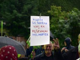 14. avgust 2020 Petkov protest proti vladi razorožimo vlado protest družba Covid 19 Foto: BoBo/Žiga Živulović ml.