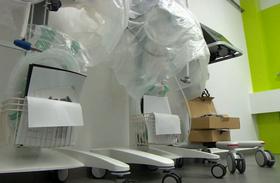 Brez omejitev uporabnih 12 od 148 respiratorjev, ki jih je vlada kupila med epidemijo