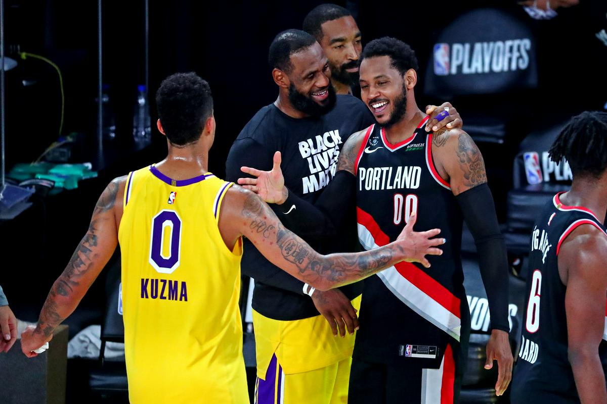 Carmelo Anthony je čestital dolgoletnemu prijatelju Jamesu. Foto: Reuters Carmelo Anthony je čestital dolgoletnemu prijatelju Jamesu. Foto: Reuters